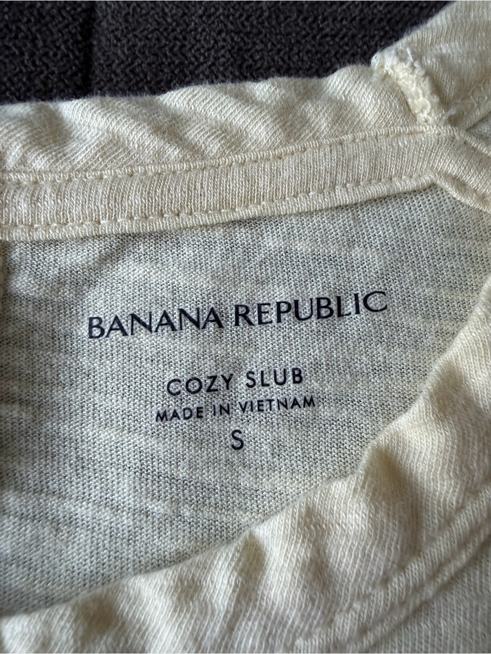 Banana Republic Long-Sleeve Cozy Slub LS Top - Picture 3 of 4